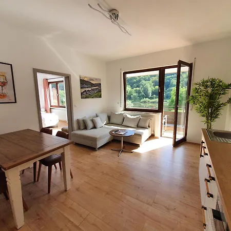 Roemerstube & Apartmanhotel 3*