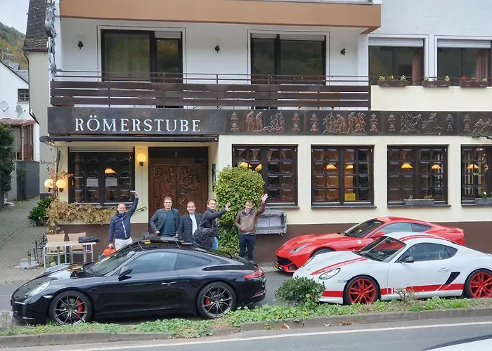 Roemerstube & Hotel apartamentowy Ediger-Eller